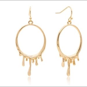 💥💥 Dripping golld pleated earings! 💥💥